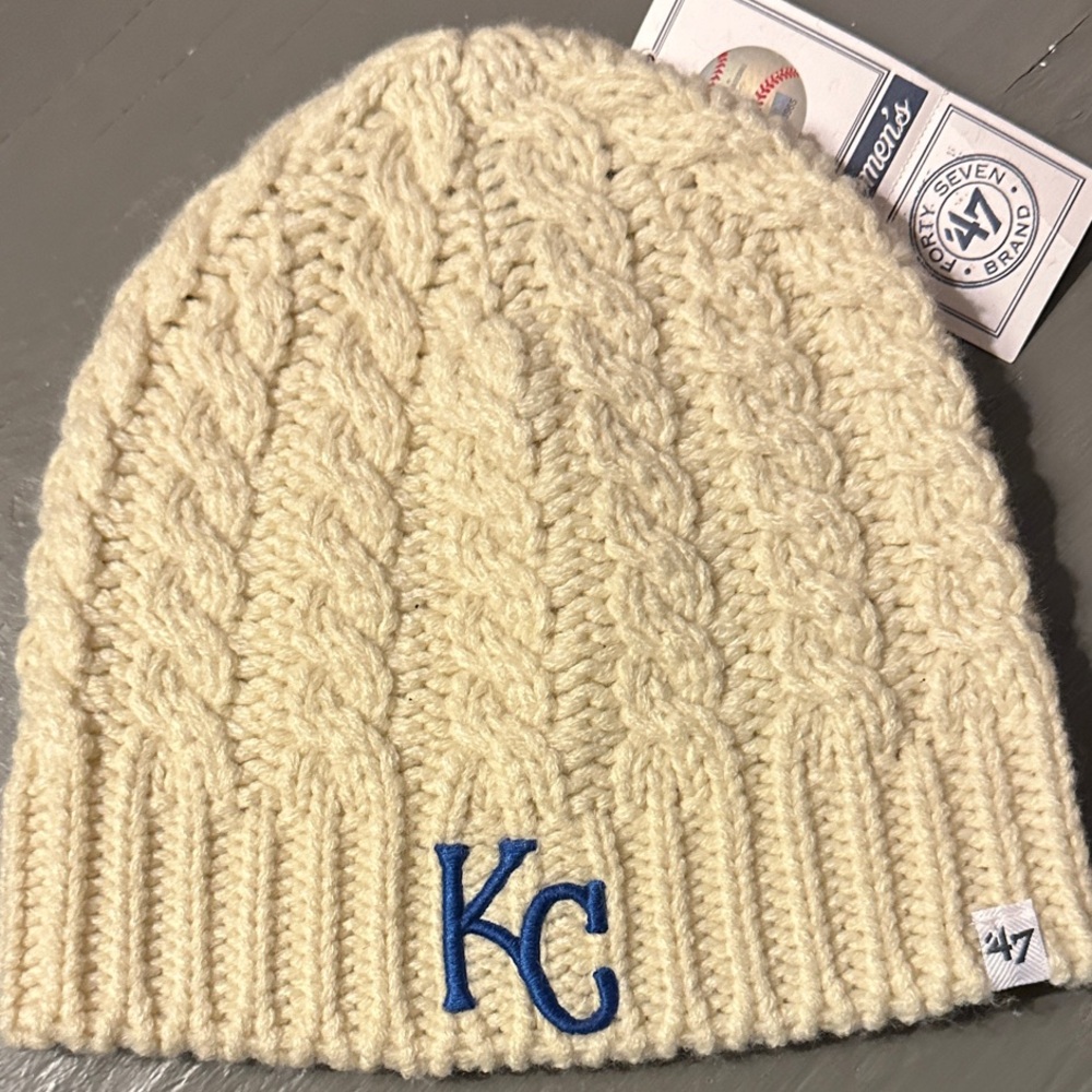 47 Brand Cream Cable Knit Beanie with Blue Logo